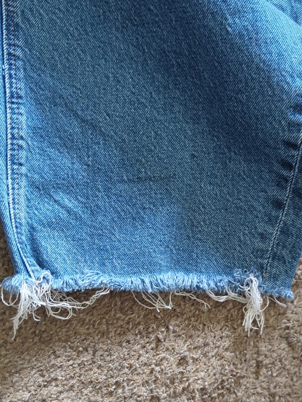American Eagle Stretch Barrel Jeans Raw Hem - Picture 7 of 7